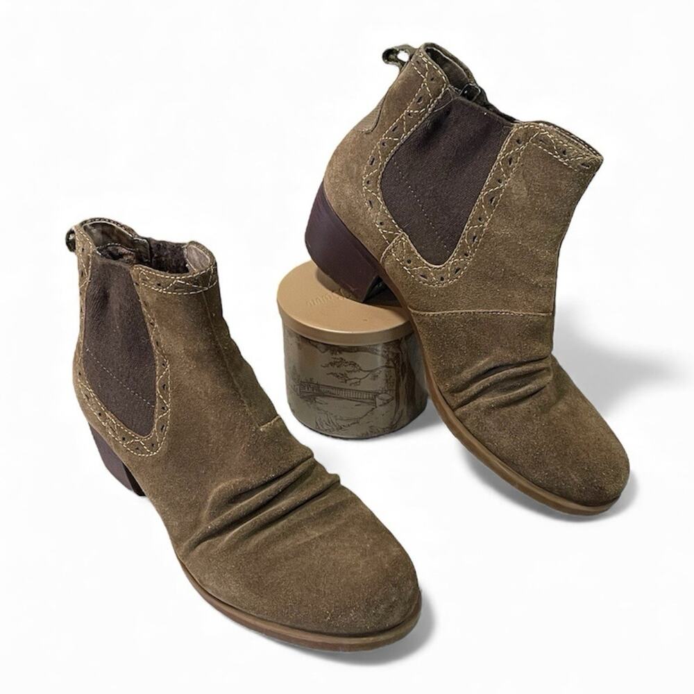 Earth Denali Aspect Ankle Boots Women's Size 10M Dark Khaki Suede Boots Outdoors